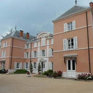 chateau-de-la-chapelle-des-bois.hotels-rhonealpes.com/