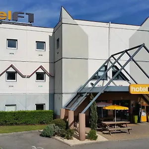 Hotelf1 Lyon Isle D'abeau Ouest St Exupery Hotel Saint-Quentin-Fallavier